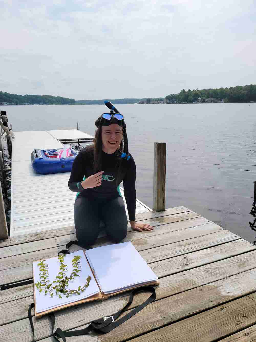 Emily Neuman defends thesis on growth and habitat suitability of invasive starry stonewort